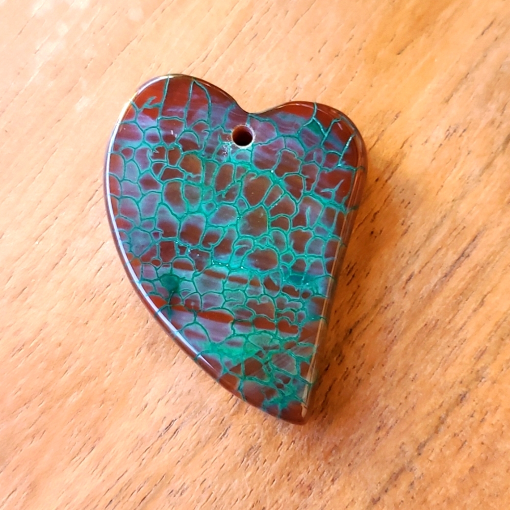 New Green Brown Fire Dragon Veins Agate Heart Shaped Pendant.